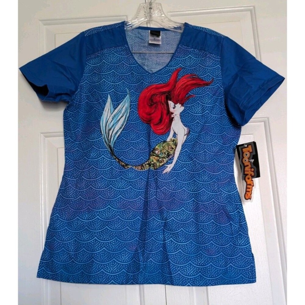 NEW Disney The Little Mermaid Women’s Size Small Scrub Top Tooniforms